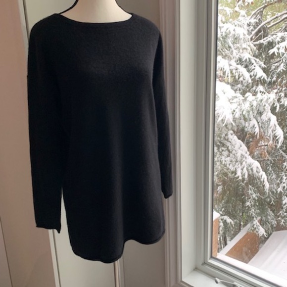 Lord & Taylor cashmere back sweater tunic size medium - Picture 1 of 6